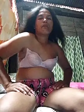 Scarletkiss01 online show from June 24, 6:34 am