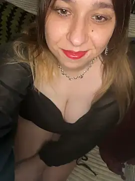 Eze13crybaby online show from August 3, 6:12 am