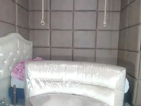 Snapshot of Clarissa_Gill chatting on July 22, 1:25 pm Clarissa Gill online show from July 22, 1:25 pm