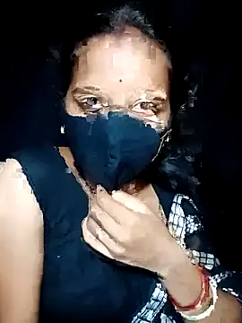 nisarani54321 online show from June 20, 11:13 am