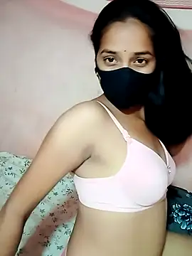 nisarani54321 online show from July 5, 6:15 pm