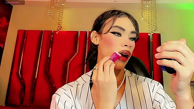 Dafnne-xxx online show from July 30, 8:30 pm