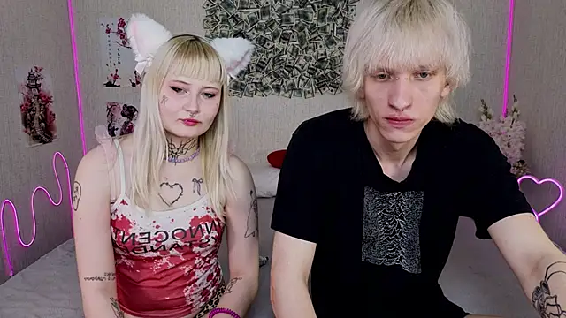 NeetMolly online show from June 17, 2:29 pm