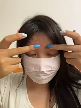 yiyi-love online show from June 16, 2:19 pm
