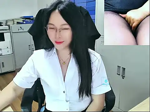 baijie0616 online show from June 18, 3:51 am