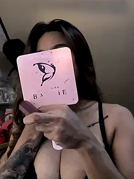 xServiceDollx online show from February 10, 10:08 am