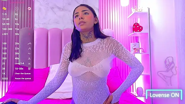 LunaRose18 online show from July 19, 2:59 am