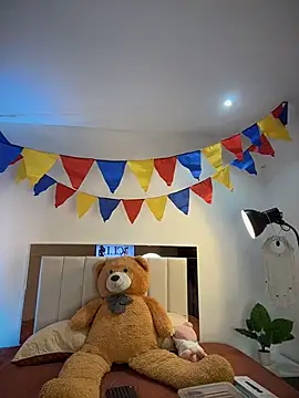 Doll Ivy online show from July 4, 3:02 am