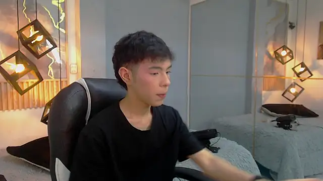 Snapshot of ash_ka chatting on July 21, 7:49 pm ash ka online show from July 21, 7:49 pm