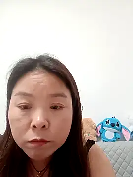 lukby0 online show from June 18, 12:31 pm