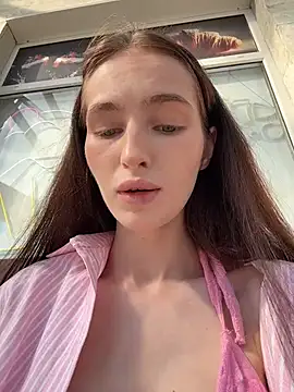 Snapshot of -missbehaving- chatting on July 13, 1:58 pm -missbehaving- online show from July 13, 1:58 pm