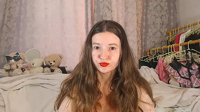 Snapshot of ChloeBrooklyn chatting on July 13, 11:29 pm ChloeBrooklyn online show from July 13, 11:29 pm