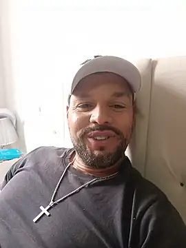 mario181309 online show from June 20, 1:36 pm