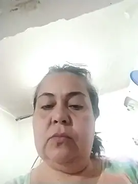 BigAssQueenLatina online show from June 27, 4:23 pm