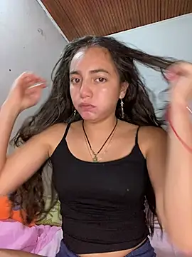 Julia valentina online show from July 13, 1:30 am