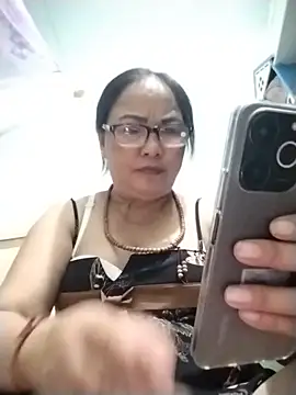Naaya8109 online show from July 1, 11:56 am