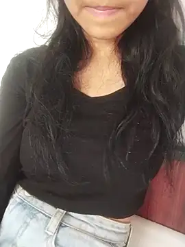 Snapshot of Hello_Miss_99 chatting on June 20, 6:49 am Hello Miss 99 online show from June 20, 6:49 am
