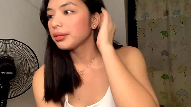 Hazelanne online show from July 25, 1:52 pm