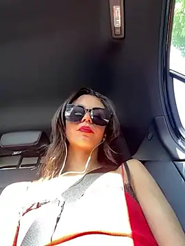 Snapshot of HystaRose chatting on July 3, 3:51 pm HystaRose online show from July 3, 3:51 pm