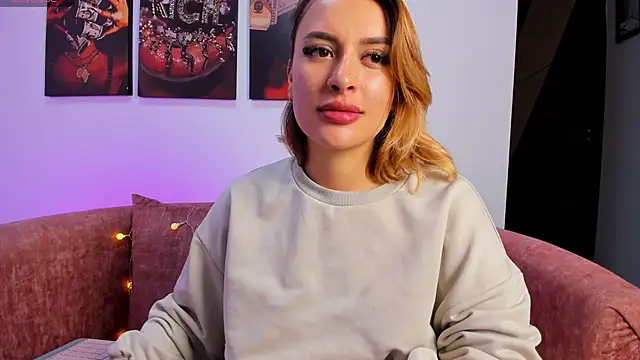 DailynRose online show from June 27, 3:44 am