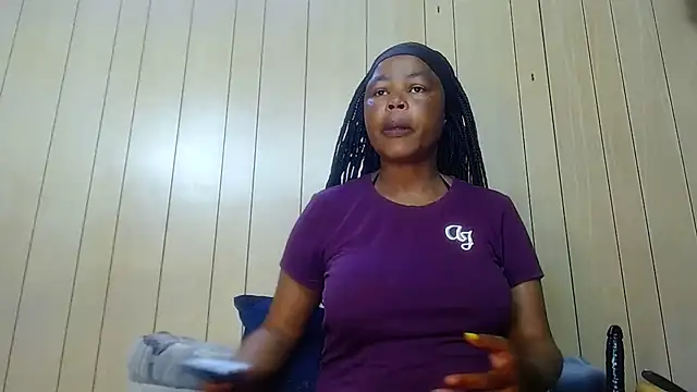 spicykittyy online show from July 1, 6:26 am