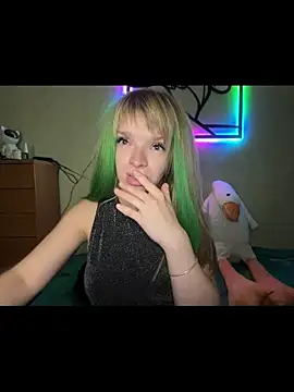 JadeEva online show from July 22, 2:36 am