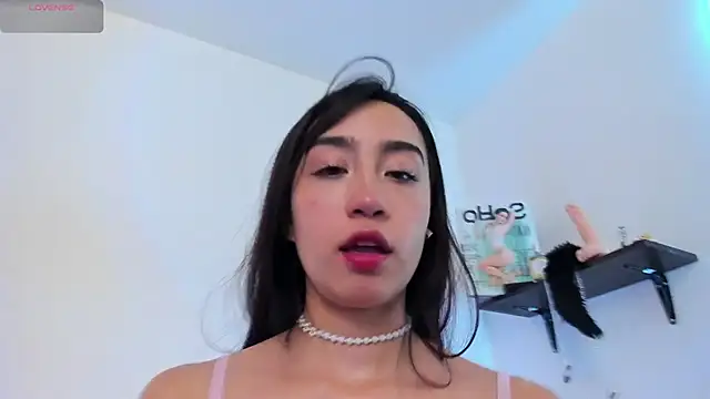Ashleygross777 online show from June 25, 8:35 pm