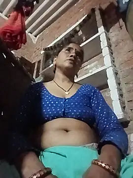 Hot shiri online show from July 13, 3:59 pm