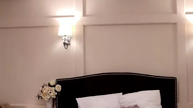 SexyBaby69 online show from February 9, 6:17 am