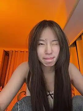 Uugirl00 online show from July 22, 3:48 pm