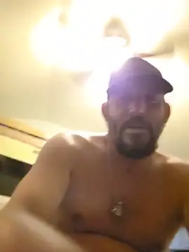 countryboy8265 online show from June 21, 4:15 am