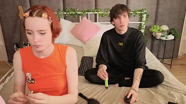 Danny loves Maryy online show from June 26, 2:38 am