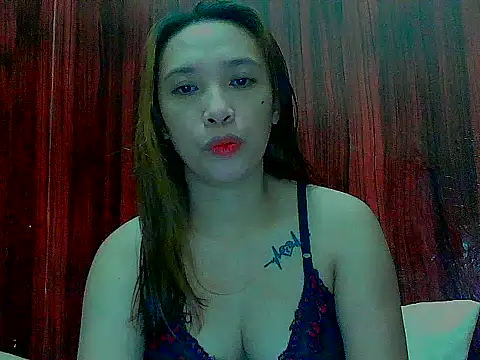 Snapshot of Hotamera chatting on August 1, 3:11 pm Hotamera online show from August 1, 3:11 pm