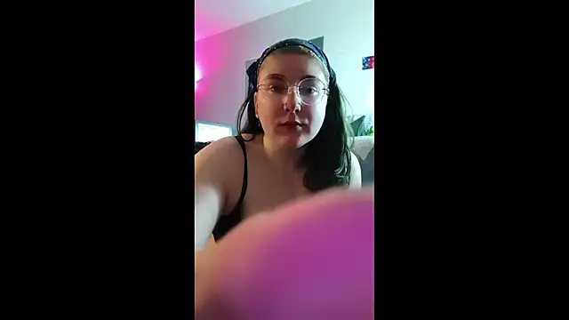 starfucker420XO online show from July 24, 7:28 am