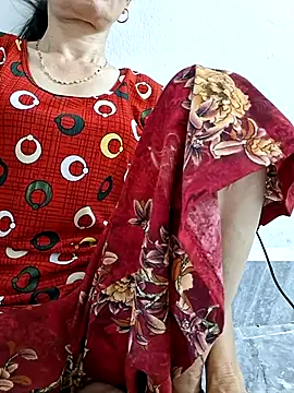 Snapshot of Mammi_x chatting on June 23, 1:47 am Mammi x online show from June 23, 1:47 am