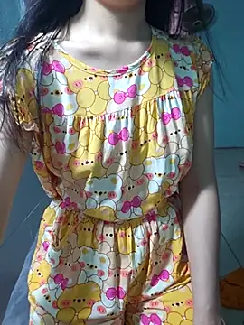 cherry chjan online show from August 1, 3:28 am