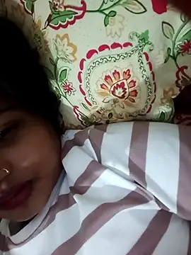 avii5 online show from July 25, 7:33 pm