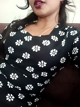 avii5 online show from July 28, 4:30 am