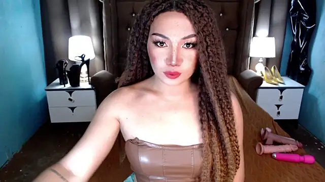 Snapshot of FuckerDyosa_Bea69 chatting on June 22, 6:49 pm FuckerDyosa Bea69 online show from June 22, 6:49 pm