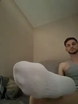 skinnytwink2008 online show from June 22, 12:57 pm