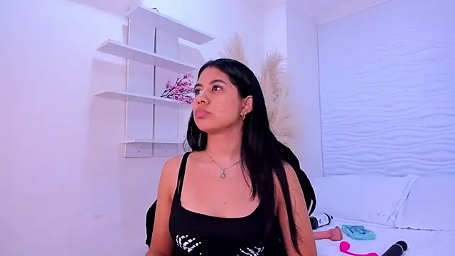 AylinLove  online show from August 9, 11:48 am