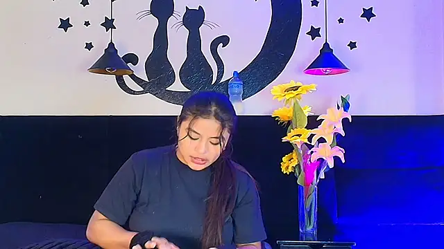 Snapshot of LexiSttar chatting on August 7, 11:56 am LexiSttar online show from August 7, 11:56 am
