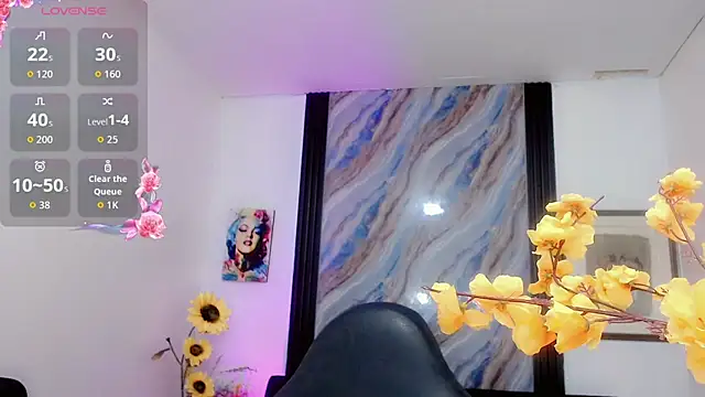 kiara gomez   online show from August 7, 2:57 am