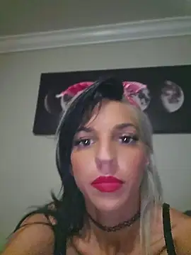 lil jiggly online show from July 10, 5:56 am