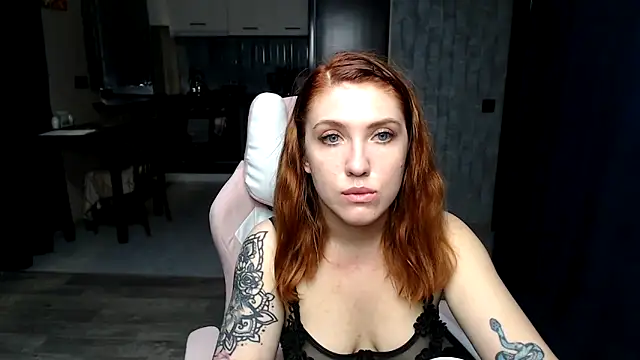 Reginasmilee online show from October 3, 12:57 pm