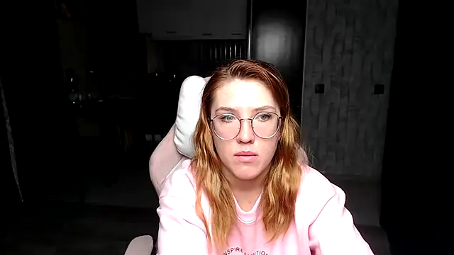 Reginasmilee online show from November 9, 1:37 am