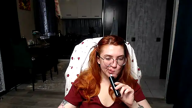 Snapshot of Reginasmilee chatting on March 27, 9:53 am Reginasmilee online show from March 27, 9:53 am