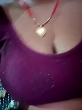 Snapshot of Hot_Shoniya chatting on July 30, 8:46 am Hot Shoniya online show from July 30, 8:46 am