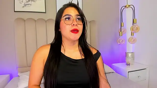 MarahBaker35 online show from July 19, 12:47 am