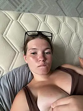 ShevaXLisa online show from June 26, 11:58 am